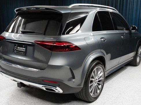 Certified 2025 Mercedes-Benz GLE 450e 4MATIC image 5