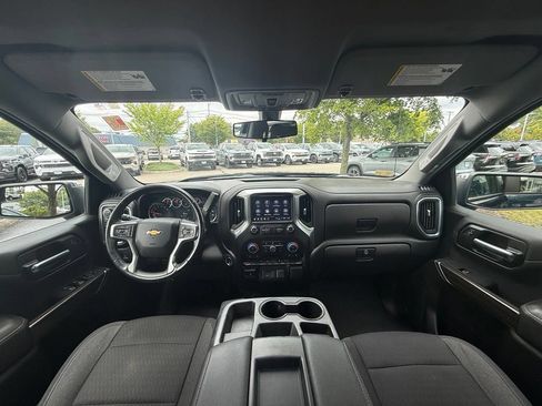 Used 2021 Chevrolet Silverado 1500 LT w/ Convenience Package II AWD/4WD image 32
