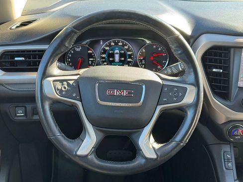 Used 2019 GMC Acadia Denali w/ Technology Package image 18