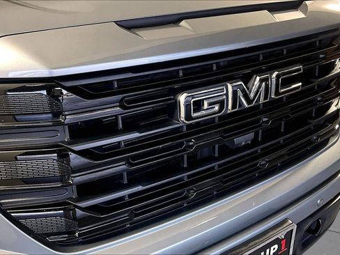 Used 2024 GMC Sierra 1500 Elevation w/ Elevation Premium Package AWD/4WD image 29