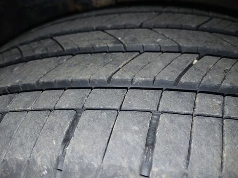 Used 2023 Chevrolet Equinox LT image 27