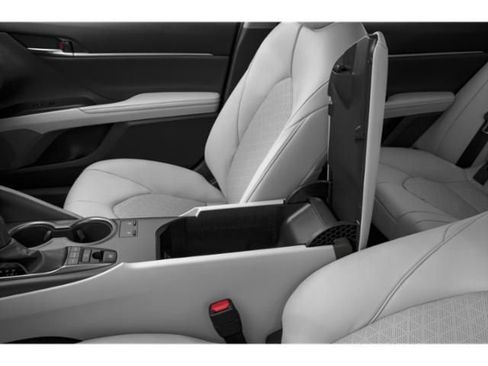 Used 2024 Toyota Camry XSE w/ Navigation Package FWD image 14