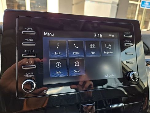 Used 2024 Toyota Camry SE image 26