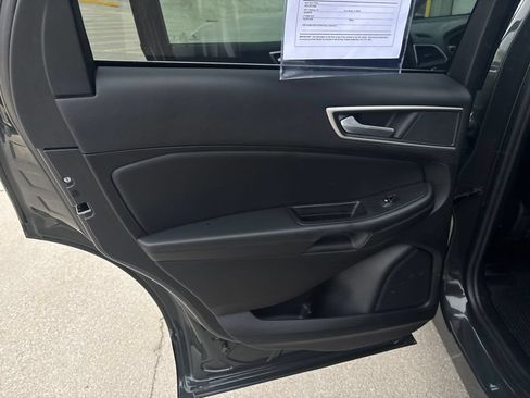 Used 2024 Ford Edge SEL w/ Convenience Package AWD/4WD image 25