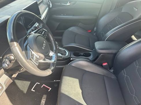Used 2023 Kia Forte GT-Line FWD image 12