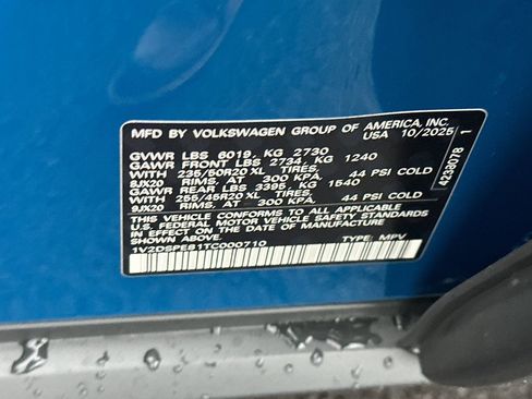 New 2026 Volkswagen ID.4 Pro AWD/4WD image 26