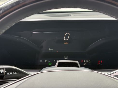 Used 2024 Cadillac Lyriq Luxury w/ LPO, Floor Liner Package AWD/4WD image 21