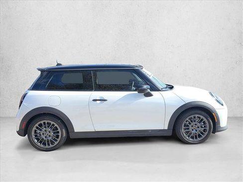 Used 2025 MINI Cooper S image 4