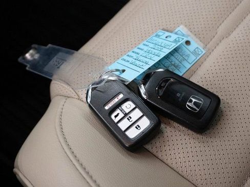 Certified 2018 Honda CR-V Touring image 33