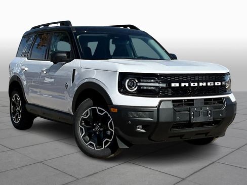 New 2025 Ford Bronco Sport Outer Banks w/ Outer Banks Tech Package+ image 2