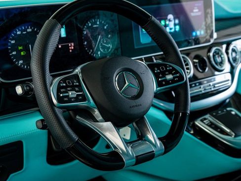 Used 2023 Mercedes-Benz Metris Passenger image 35