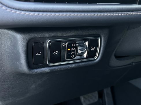 New 2026 Lincoln Aviator 2WD image 14