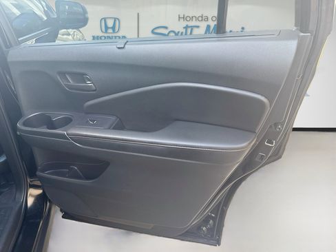 Certified 2022 Honda Pilot TrailSport image 31