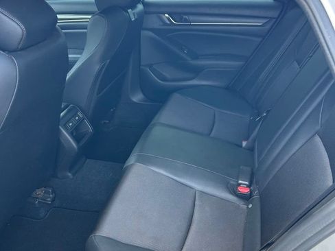 Used 2022 Honda Accord Sport image 6