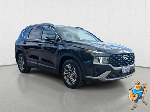 Used 2023 Hyundai Santa Fe SEL image 3