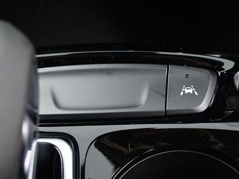 New 2026 Chevrolet Trax ACTIV w/ Driver Confidence Package FWD image 31