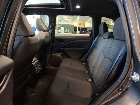Used 2026 Subaru Forester Premium AWD/4WD image 9