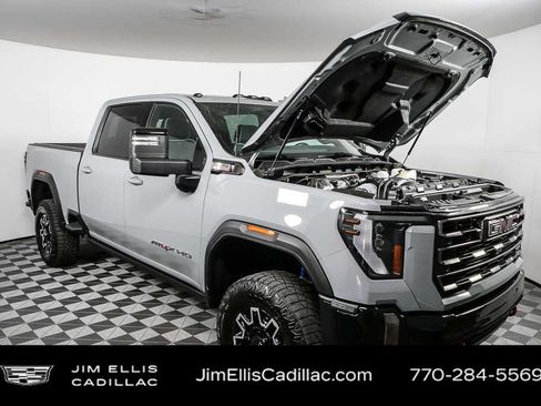 Used 2024 GMC Sierra 2500 AT4X AWD/4WD image 33