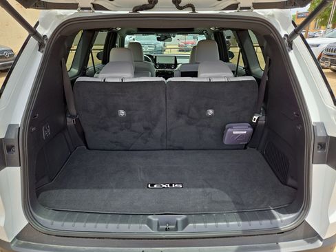 Used 2025 Lexus TX 350 AWD w/ Technology Package image 12