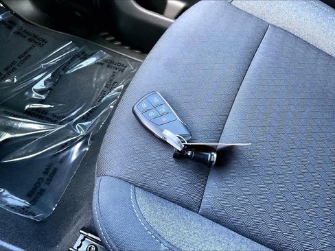 Used 2024 Chevrolet Silverado 1500 Custom RWD image 11
