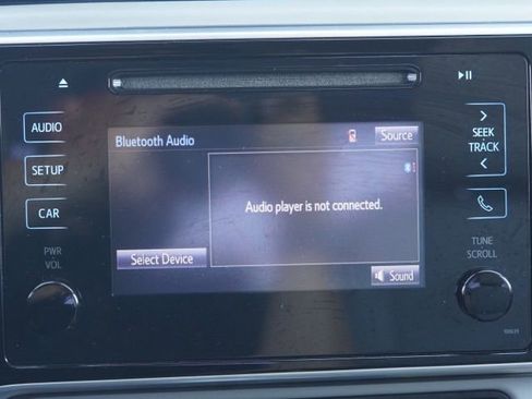 Used 2017 Toyota Corolla LE w/ Carpet Mat Package (TMS) image 22