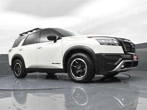 Used 2024 Nissan Pathfinder Rock Creek AWD/4WD image 28