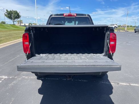 Used 2022 Chevrolet Colorado ZR2 AWD/4WD image 23