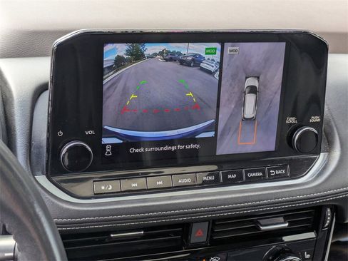 Certified 2023 Nissan Rogue SL w/ SL Premium Package image 28