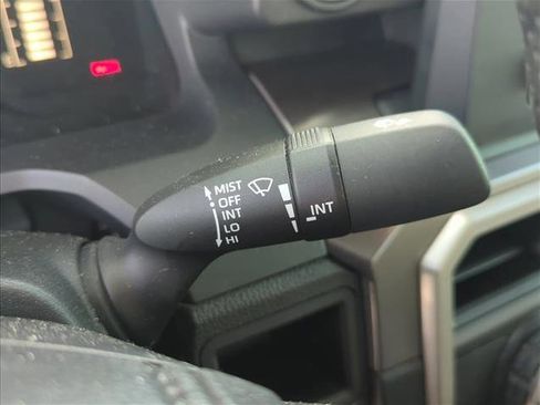 Used 2025 Toyota Tacoma SR5 RWD image 15