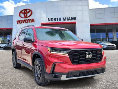 Used 2025 Honda Pilot TrailSport