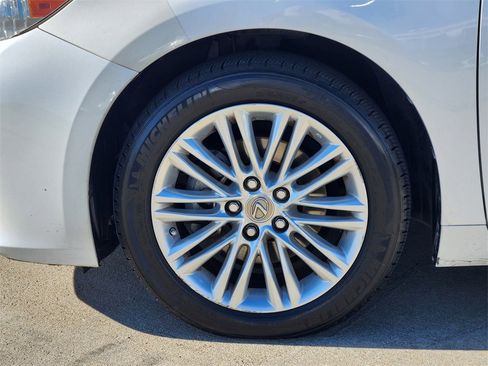 Used 2013 Lexus ES 350 image 10