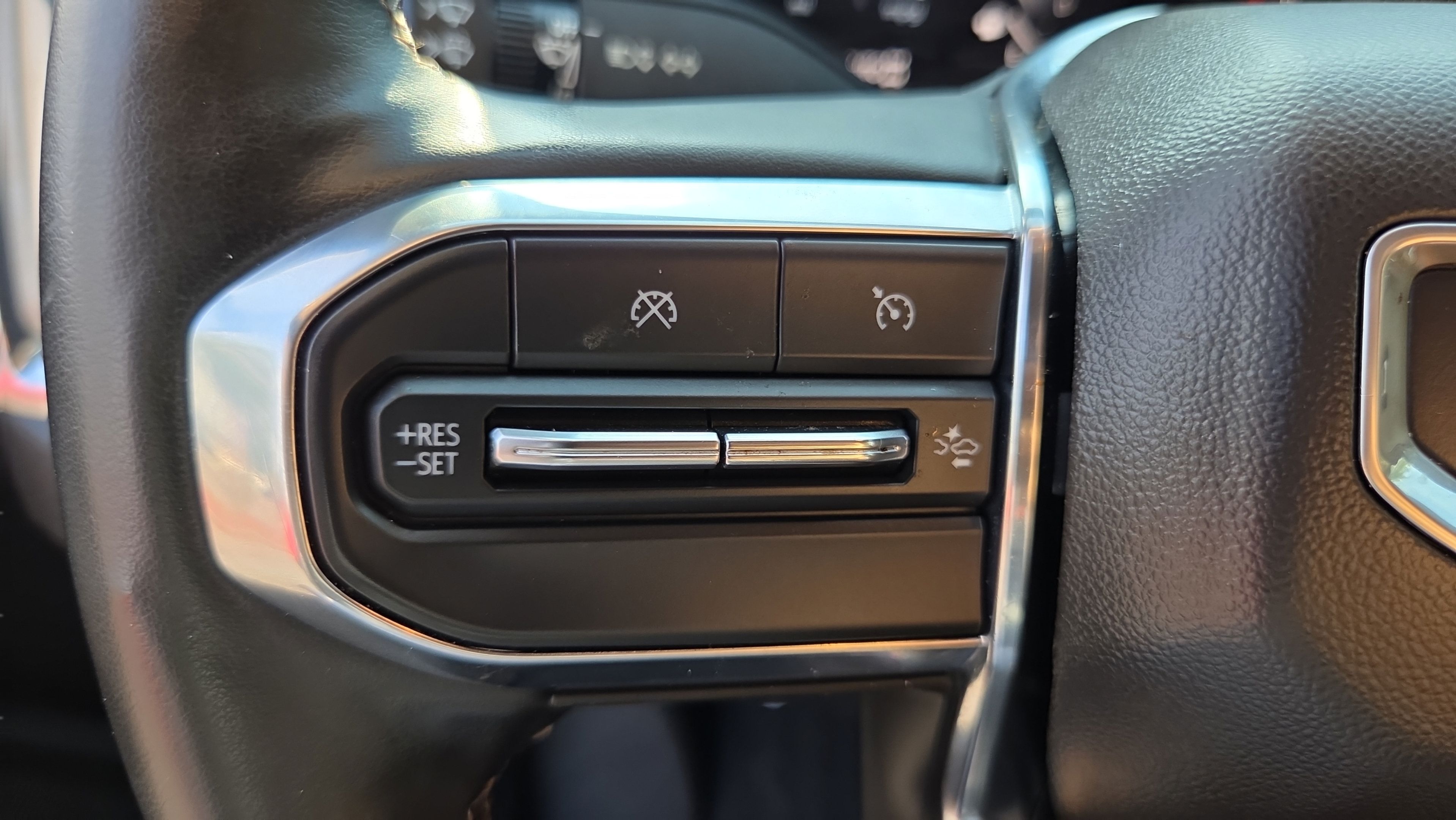 Used 2023 GMC Canyon Denali AWD/4WD image 26