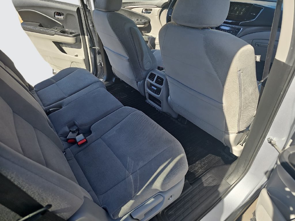 Used 2019 Honda Pilot EX image 12