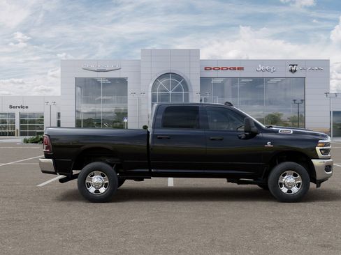 New 2025 RAM 2500 Tradesman w/ Chrome Appearance Group AWD/4WD image 21
