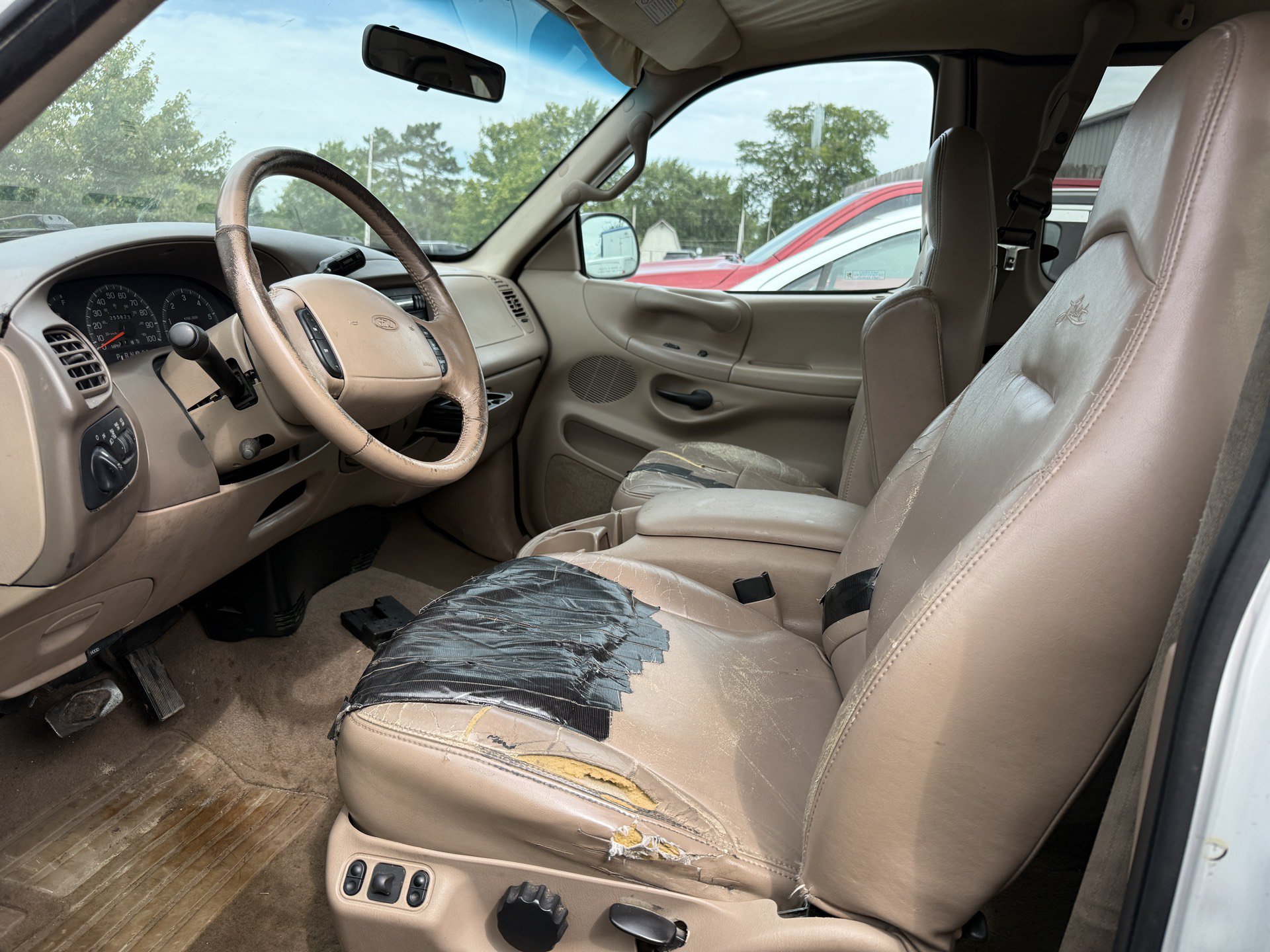 Used 1998 Ford F150 4x4 SuperCab image 10