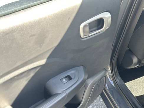 New 2026 Hyundai Venue SE image 12