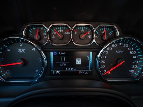 Used 2020 Chevrolet Tahoe LT image 30