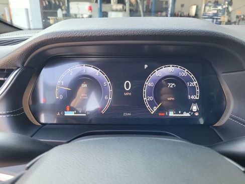 New 2025 Jeep Grand Cherokee L Laredo w/ Luxury Tech Group I image 17