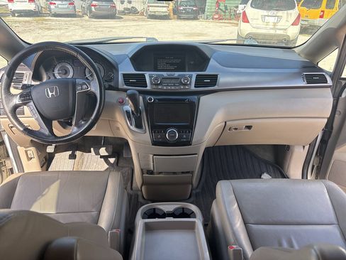 Used 2015 Honda Odyssey EX-L image 12