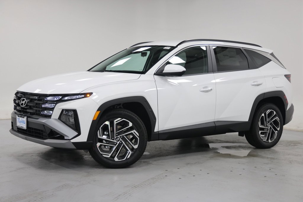 New 2026 Hyundai Tucson SEL Plus AWD/4WD image 3