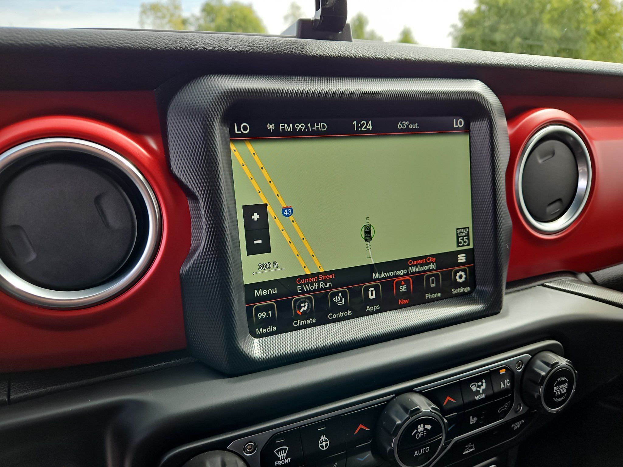 Used 2023 Jeep Wrangler Unlimited Rubicon w/ Dual Top Group AWD/4WD image 18