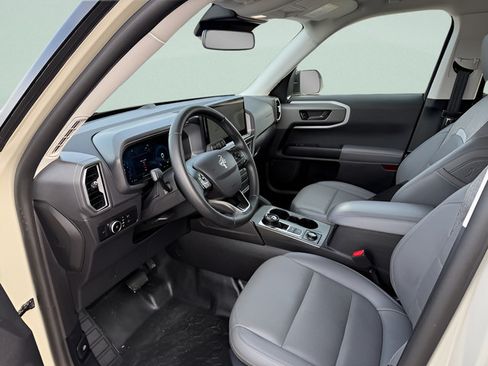 Used 2025 Ford Bronco Sport Badlands AWD/4WD image 4