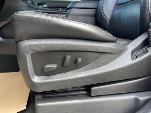 Used 2015 GMC Yukon XL SLT AWD/4WD image 26