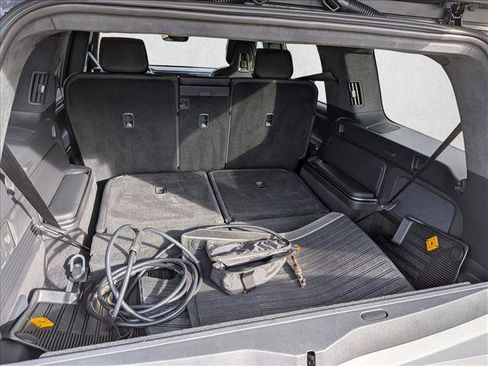 Used 2023 Rivian R1S Adventure image 20