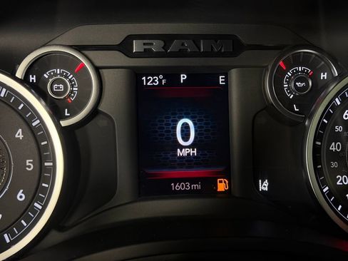 Used 2025 RAM 1500 Tradesman w/ Night Edition AWD/4WD image 16