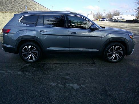 Used 2021 Volkswagen Atlas SEL Premium image 6
