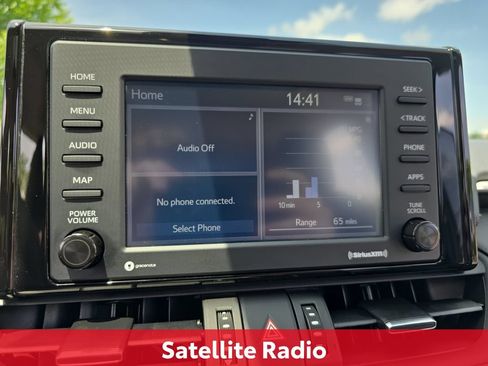 Certified 2022 Toyota RAV4 XLE Premium AWD/4WD image 27