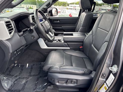 Used 2023 Toyota Tundra Platinum AWD/4WD image 20