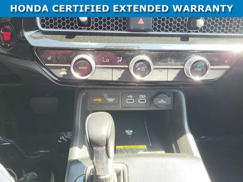 Certified 2024 Honda Civic Touring image 32