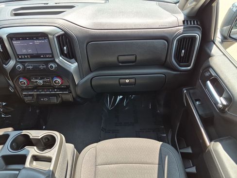 Certified 2021 Chevrolet Silverado 1500 LT AWD/4WD image 30